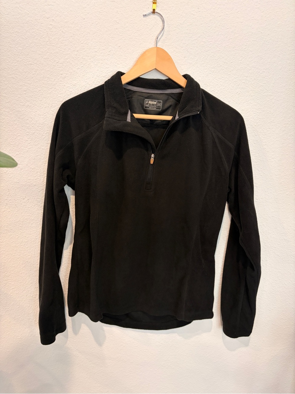 Alpine Design Fleece Quarter Zip Pullover Womens Medium Black Outdoor